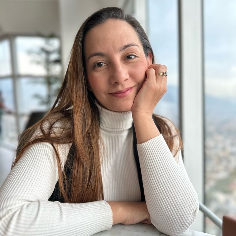 Karolen Pereira picture