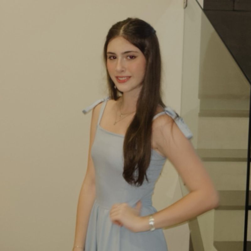 julia bera  picture