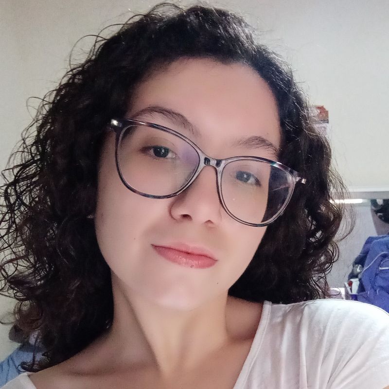 Lyh Oliveira picture