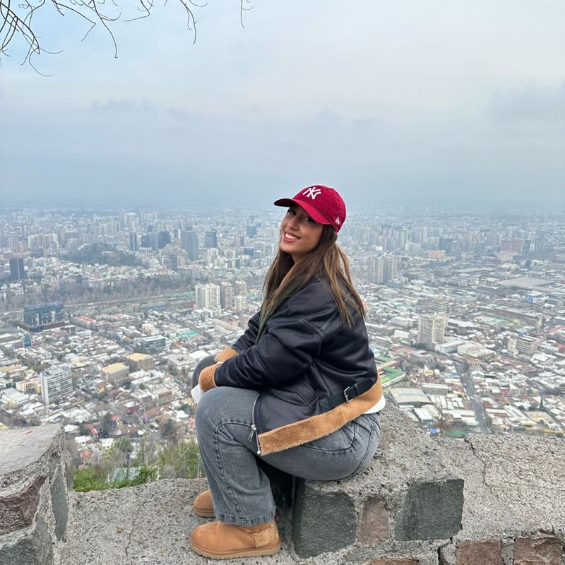 Lais Alvarenga picture