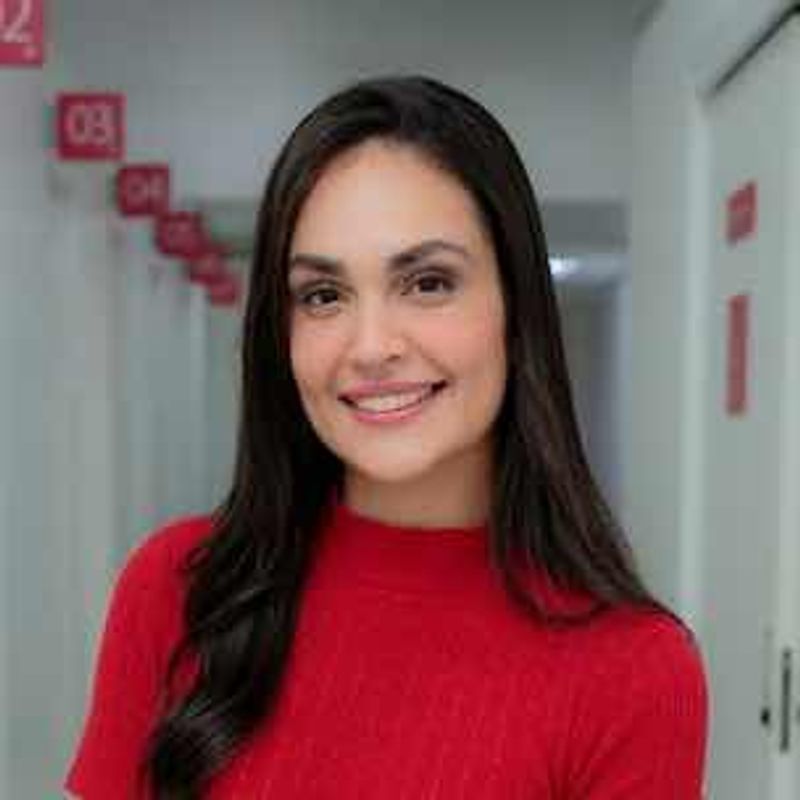 Nathália Ferrari picture