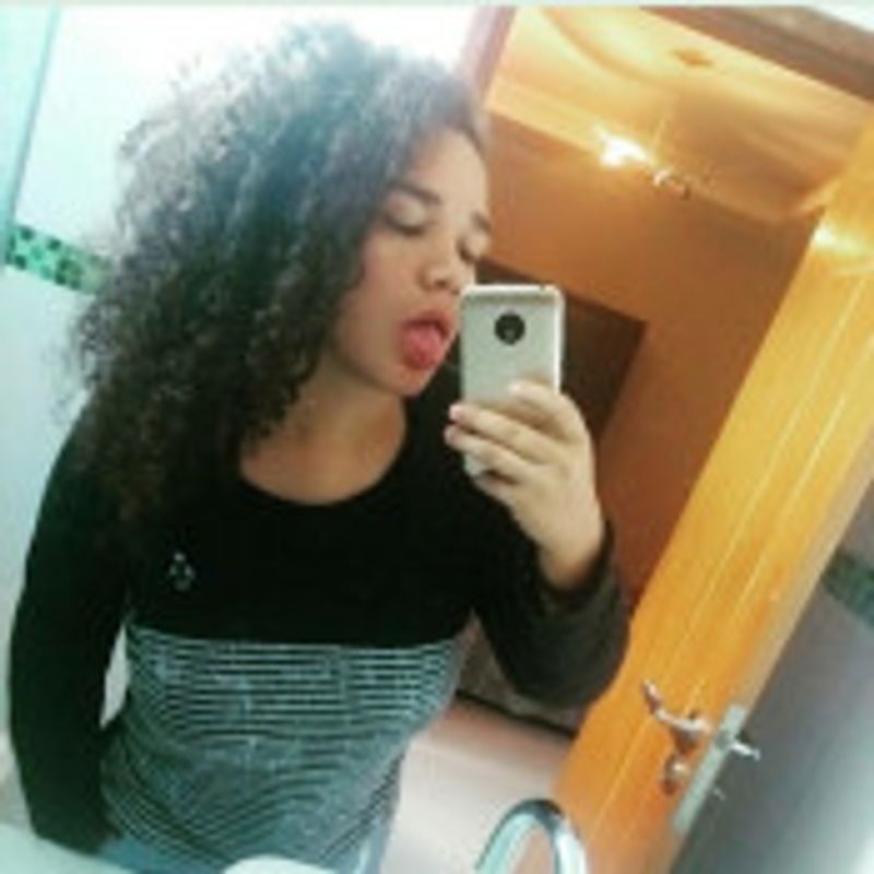 Lúbia Couto picture