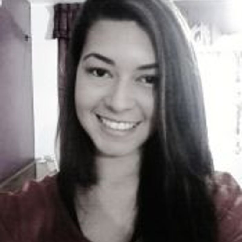 Ane Souza picture