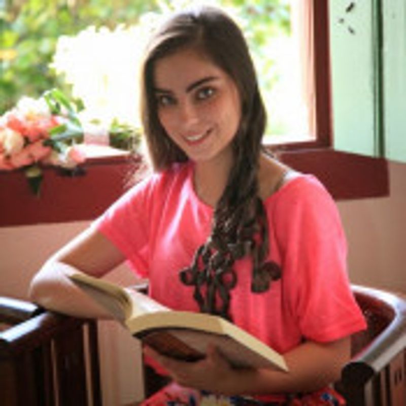 Larissa Bertolussi  picture