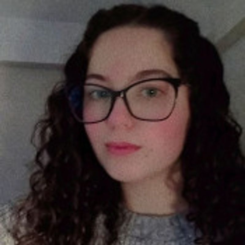 Mariana Brombatti picture