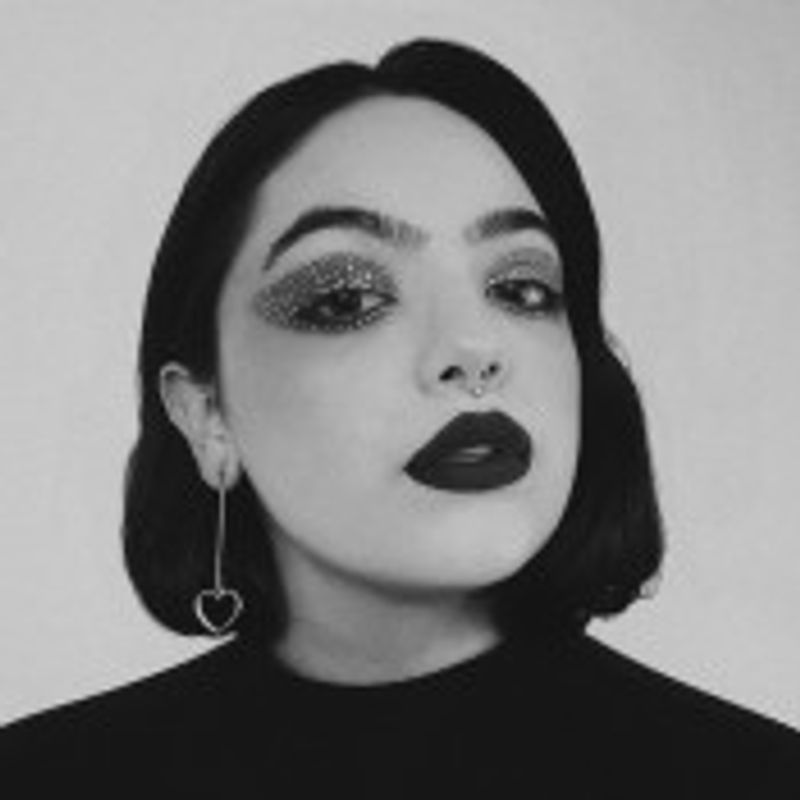 Júlia Aliano picture