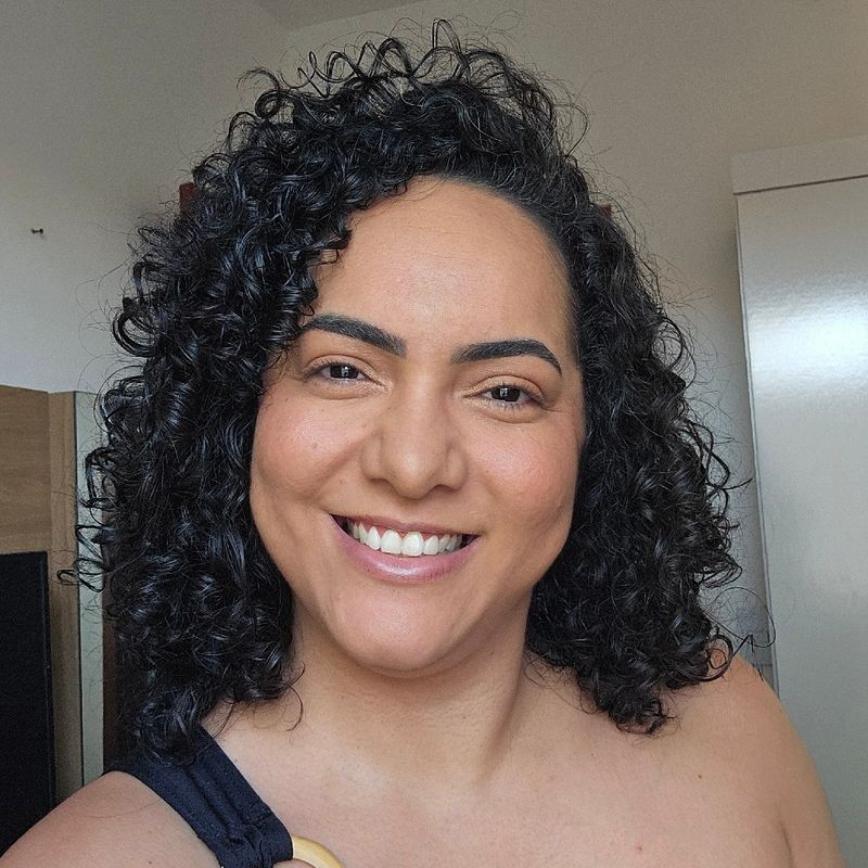 Emanuelle Cordeiro picture