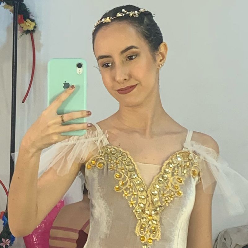 Ana Júlia Barboza picture