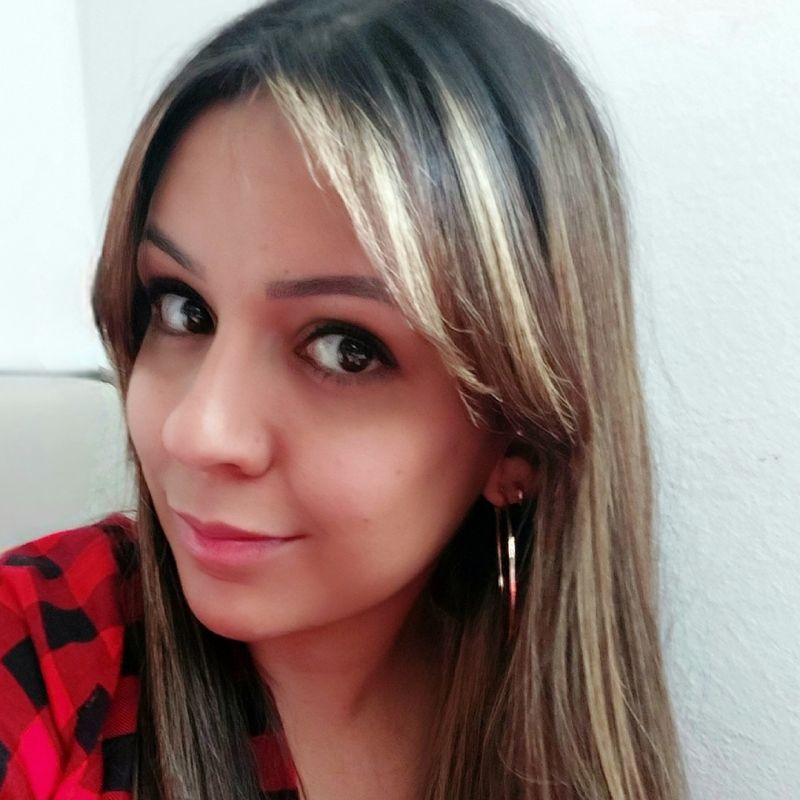 Juliana Ferreira picture