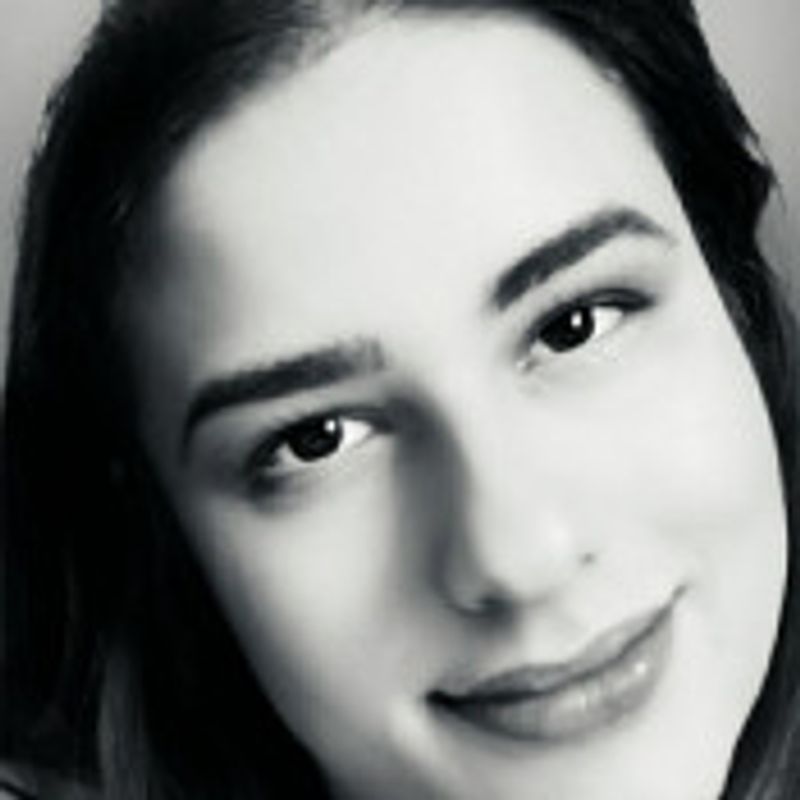 Aline Jacobsen Prestes  picture