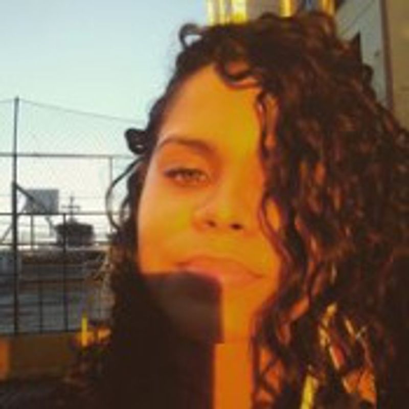 Paula Andressa picture