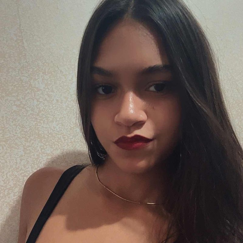 Bruna Oliveira picture
