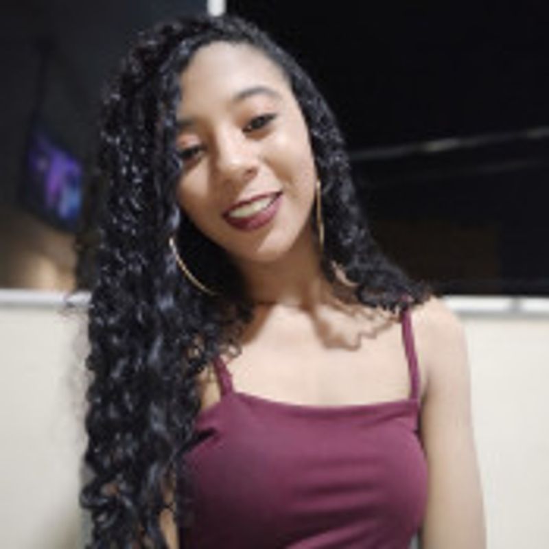 Sthefany Castro picture