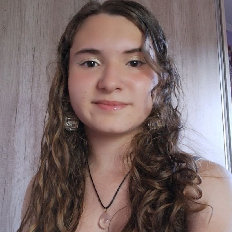 Nina P. picture