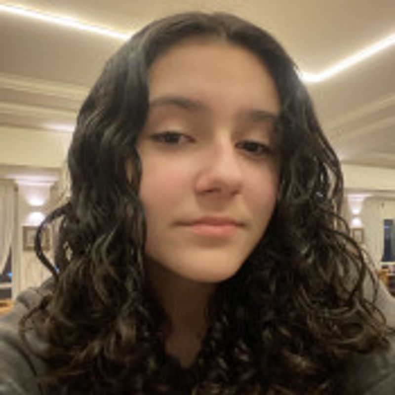 Maitê Salmoria Ceron picture
