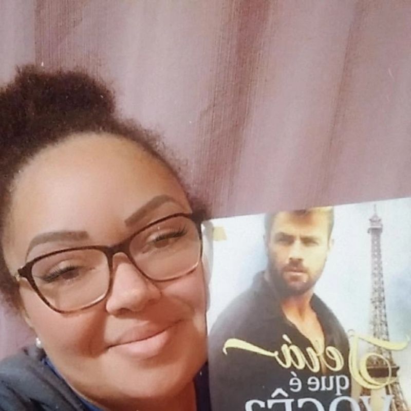 Renata Marques  picture