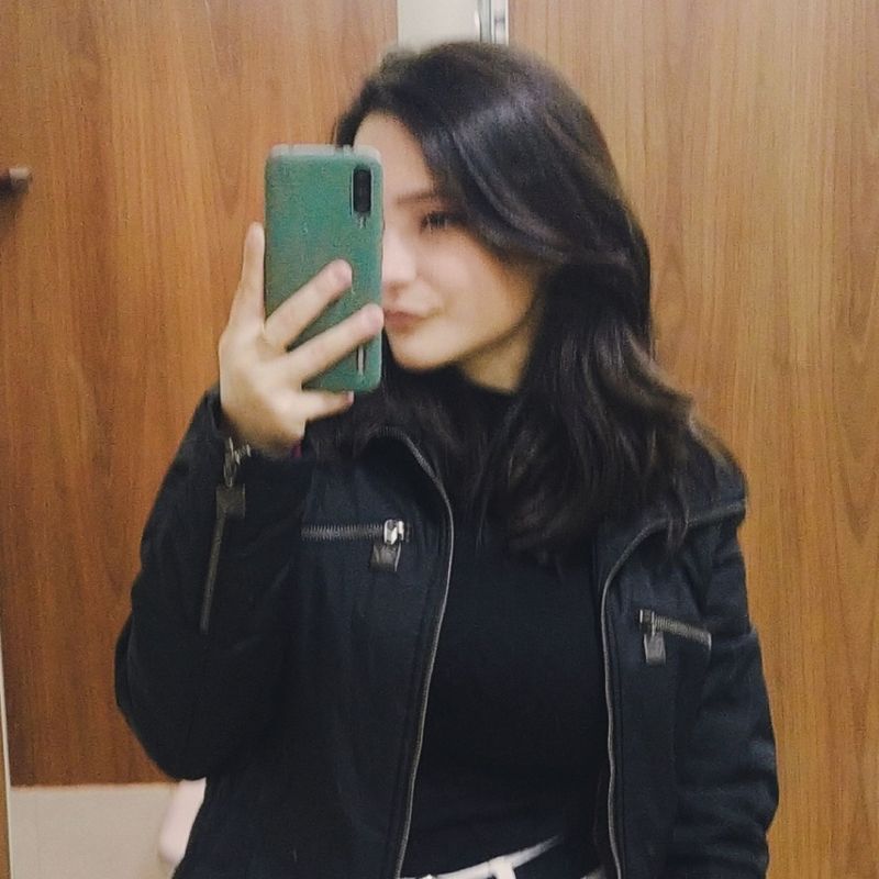 Ellen Medeiros picture