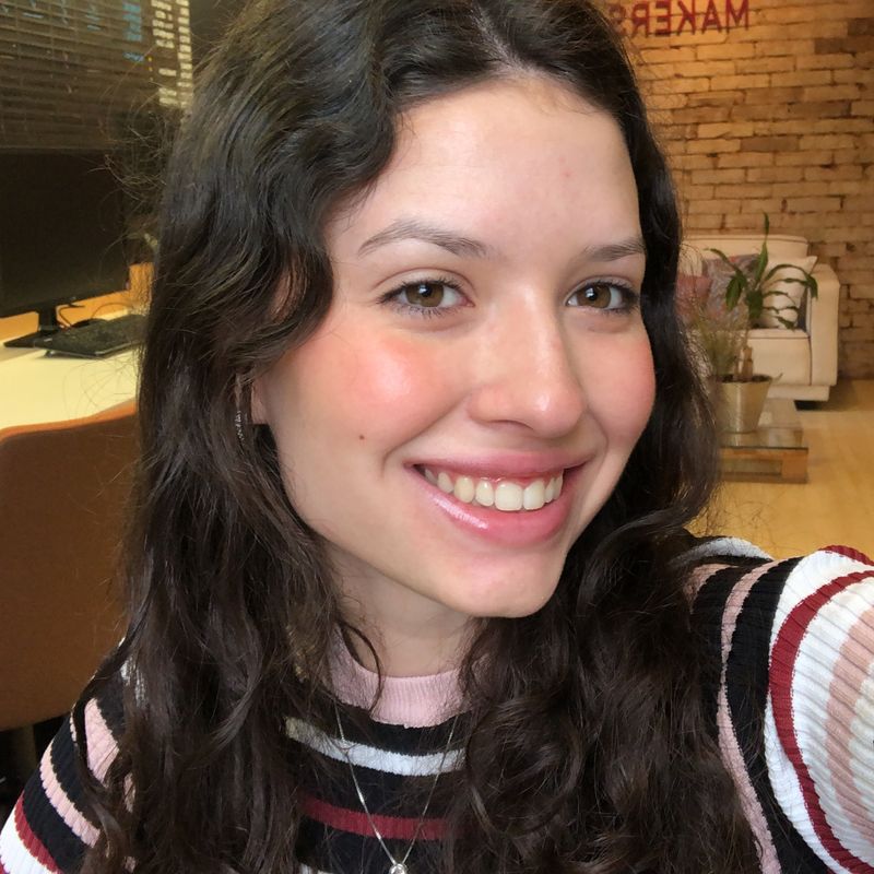 Isabela Mombach picture