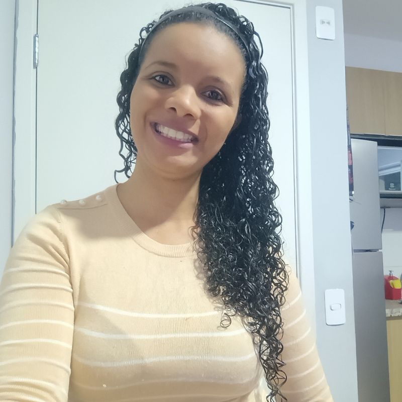 Suellen Cristina Dias de Oliveira picture