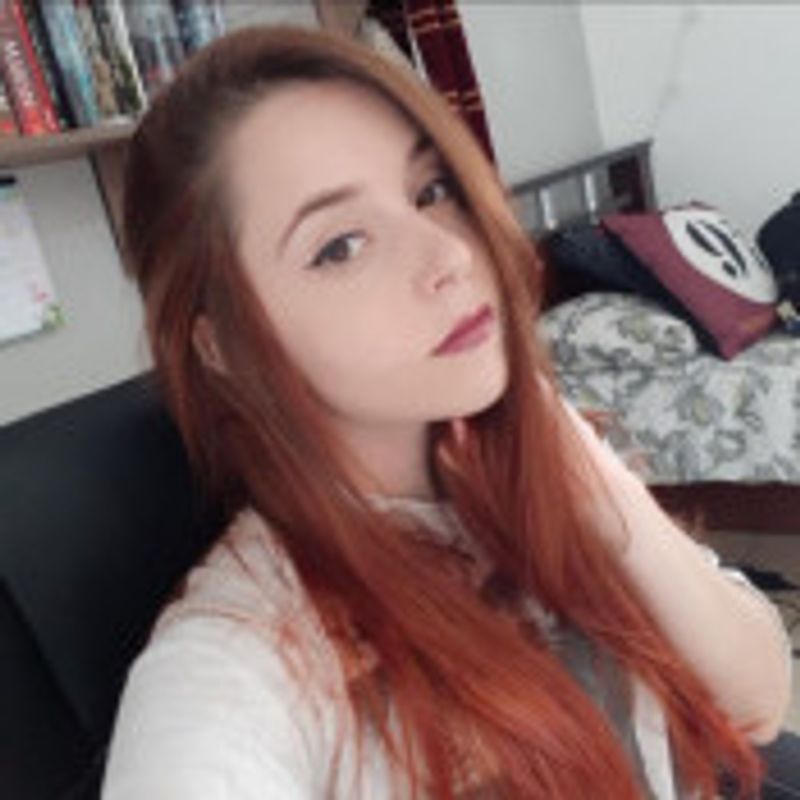 Julia Figueiredo picture