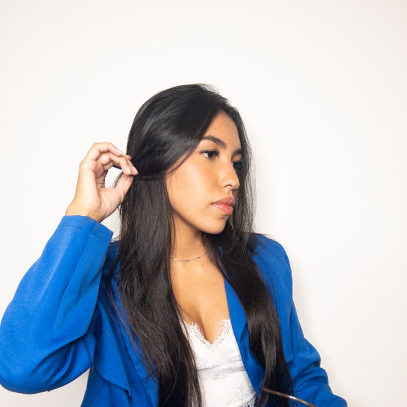 Julia kanda picture