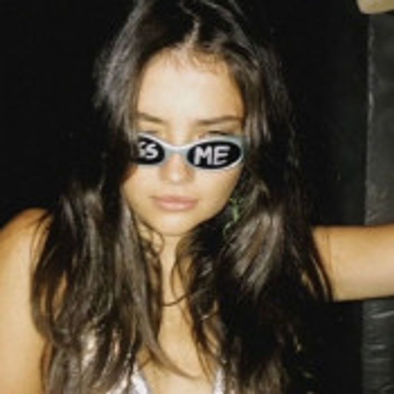 maria eduarda picture