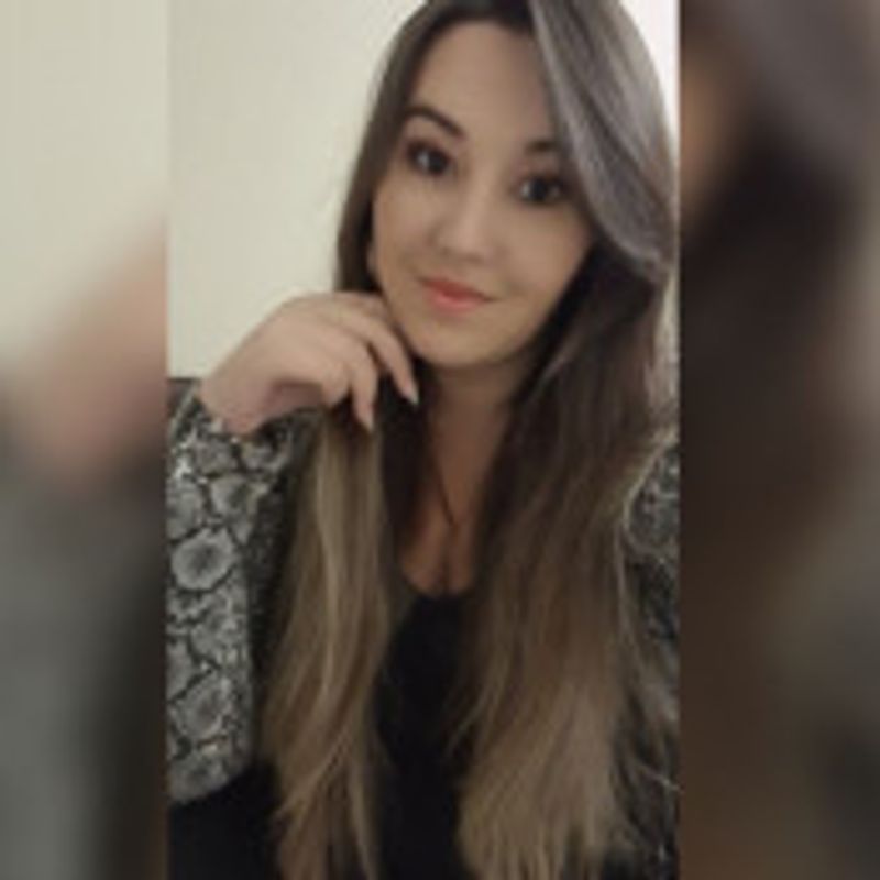 Ariane Mari Buracof picture