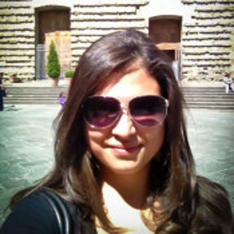 Ana Luiza Flores picture