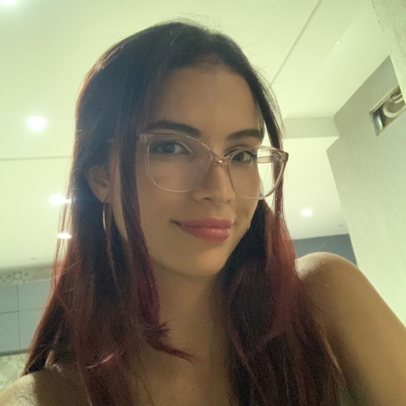 Lorena Carvalho picture