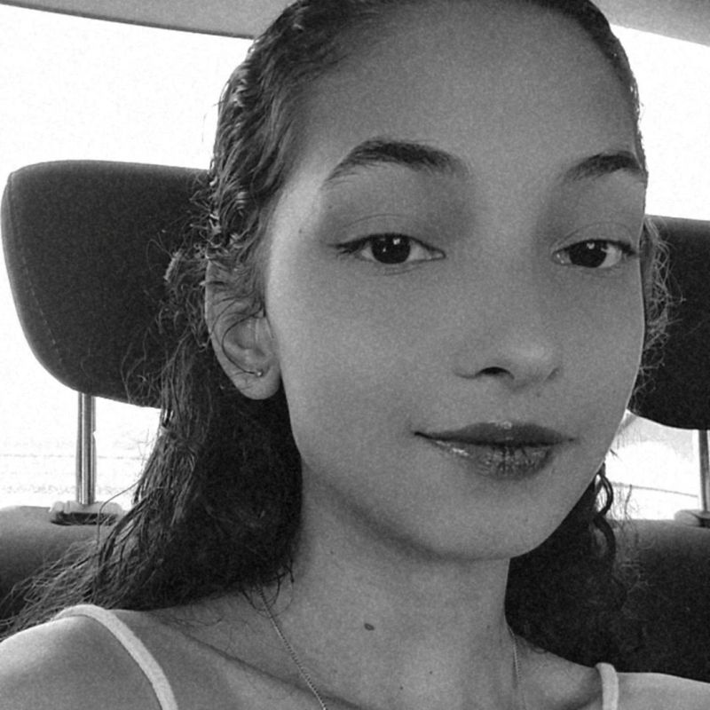 Maria Clara Marins picture
