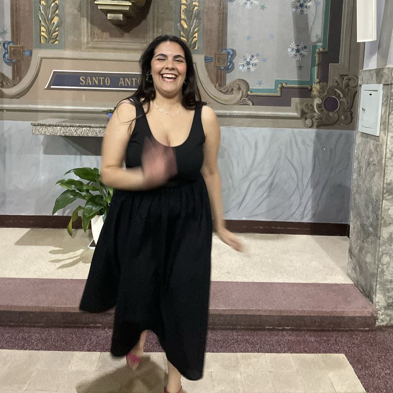 Isabella Santos picture