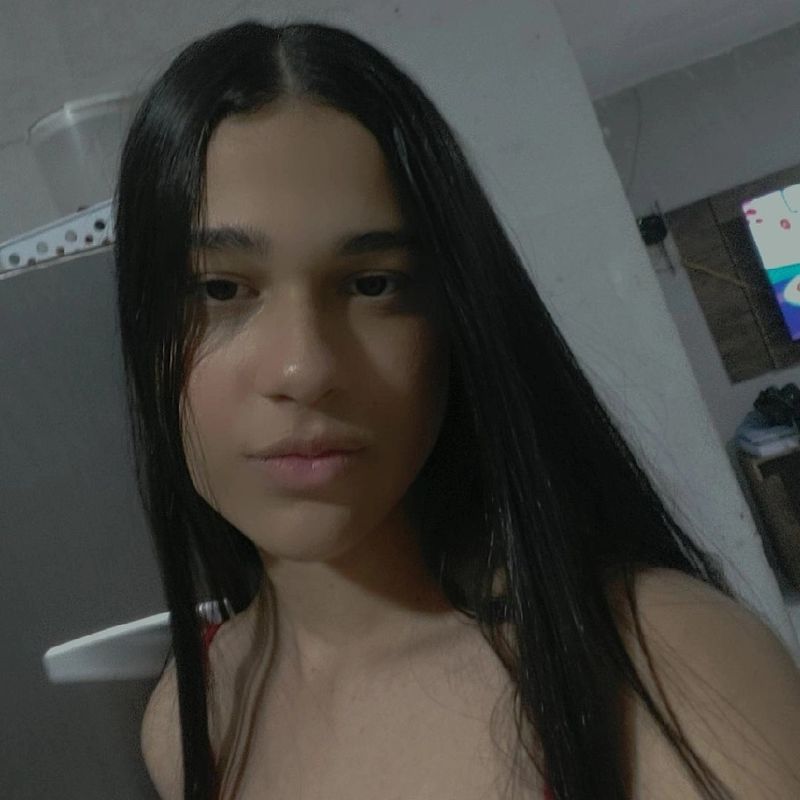 leticia mayara picture