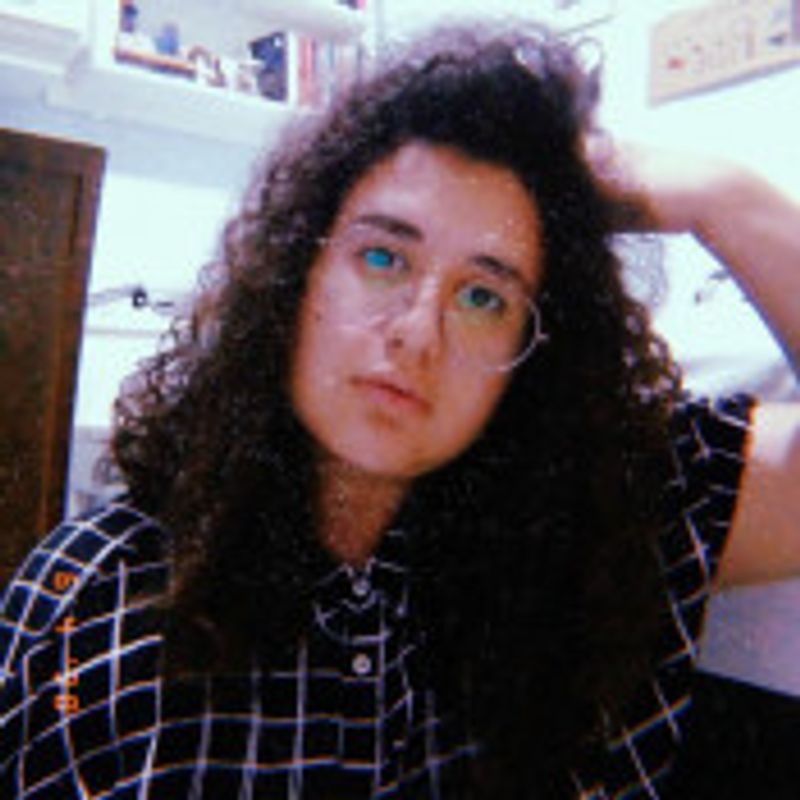 Letícia de Oliveira picture