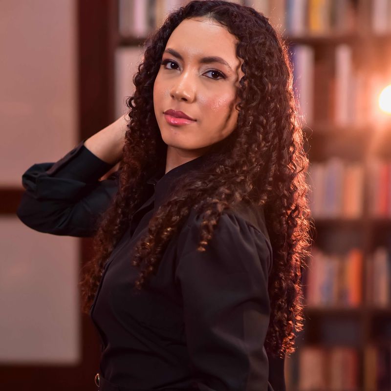 thayse livros picture