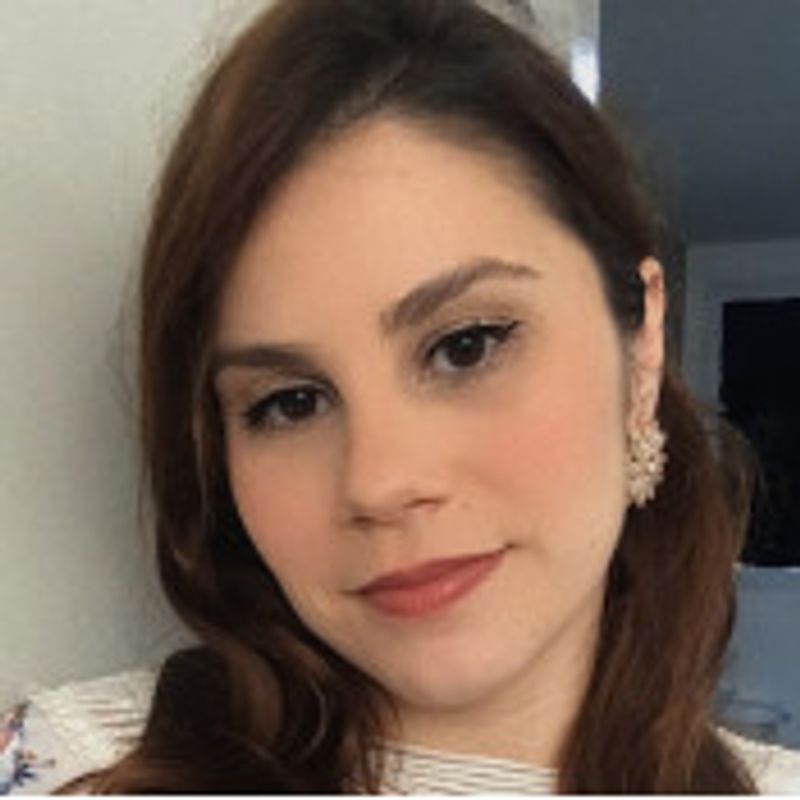 Erika Medeiros picture