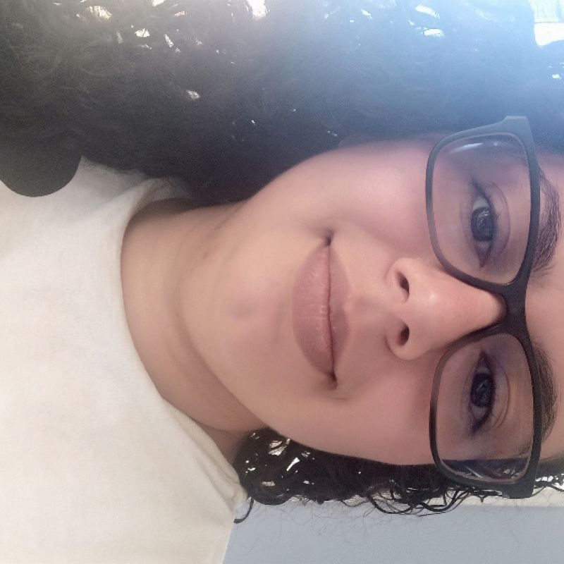 Julie Passos picture