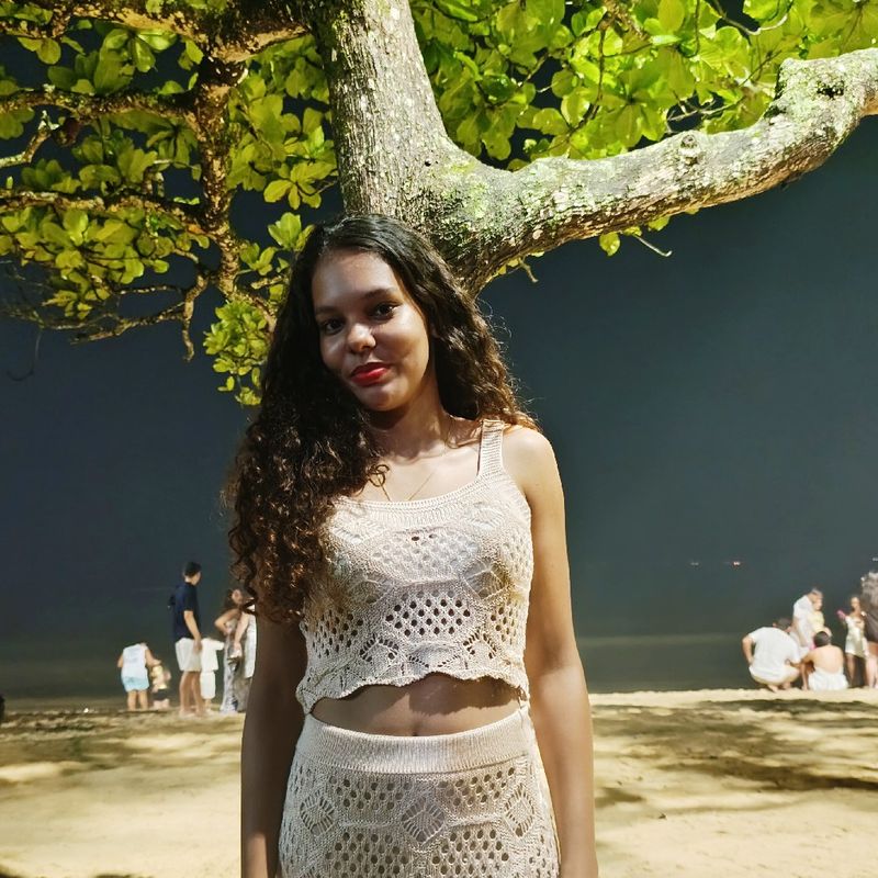Yasmin  Costa picture