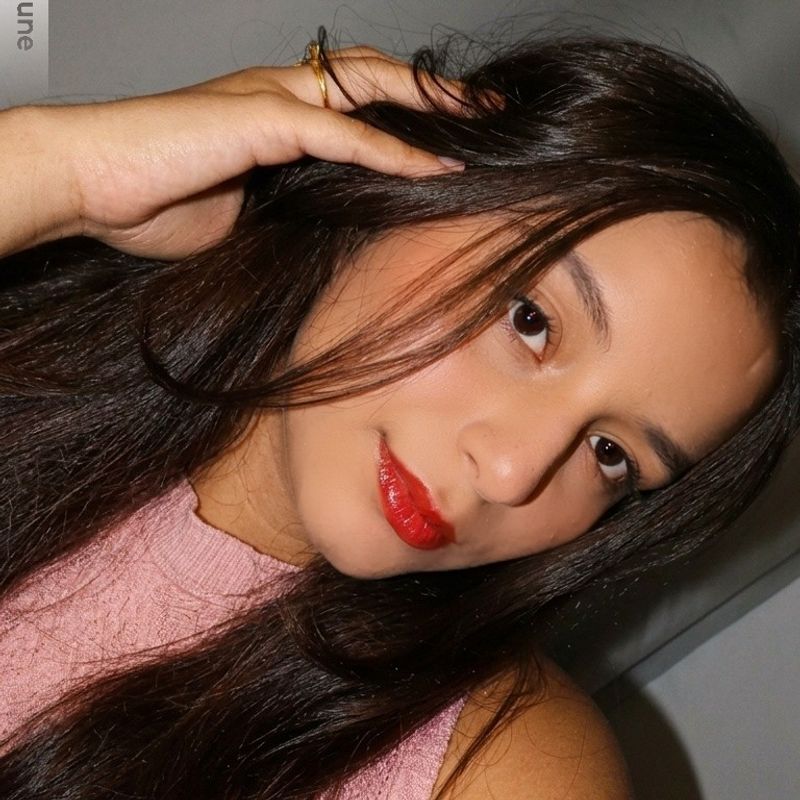 Thayslana Kelly picture