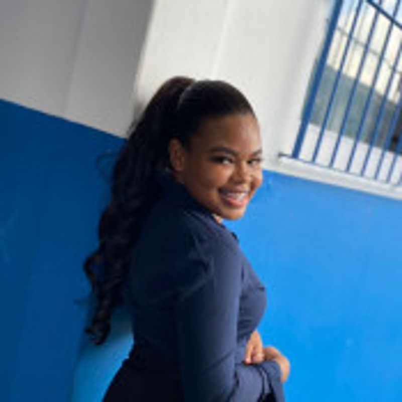 Isabely Gomes picture