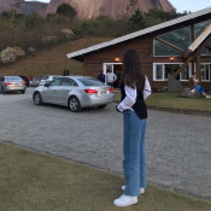 Leticia Vieira picture