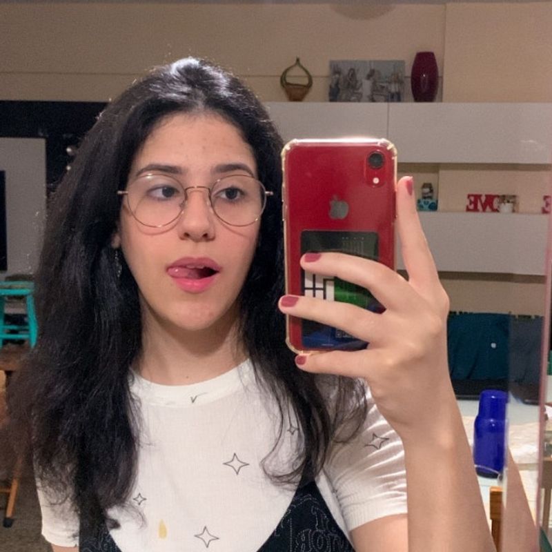 Larissa Cabral picture