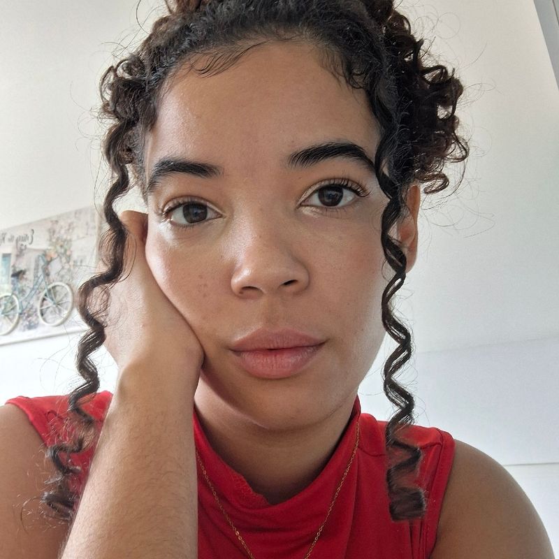 Luisa Nascimento picture