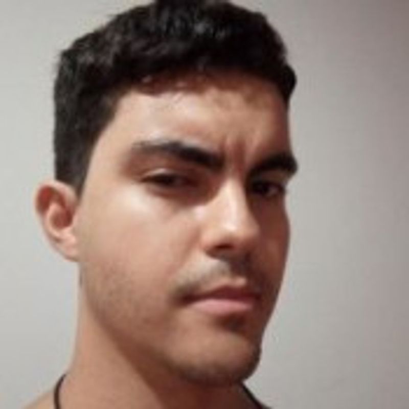 Victor H. De Oliveira Côrtes picture