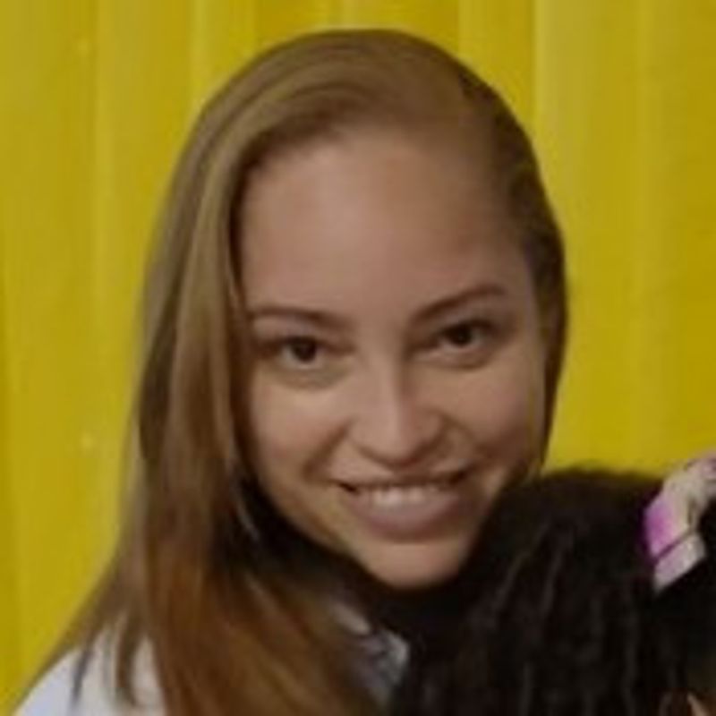 Juliana Pinheiro picture