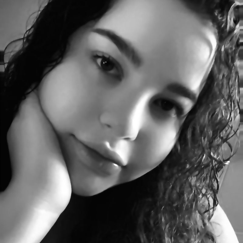 Júlia Bueno Rosa picture