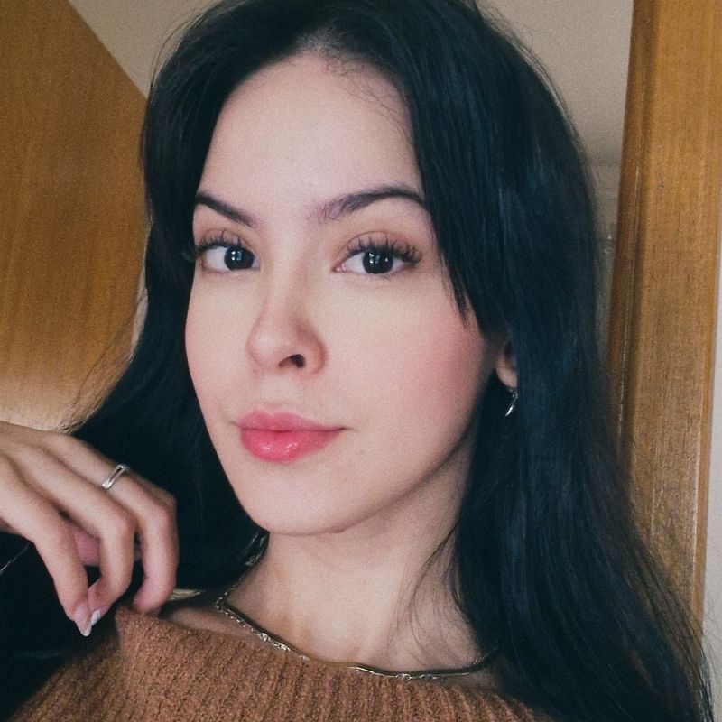Lívia Clemente picture