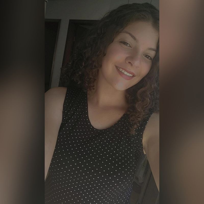 Ana Beatriz Souza picture