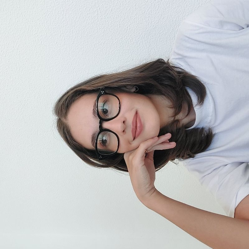 Nicolle Andrade picture
