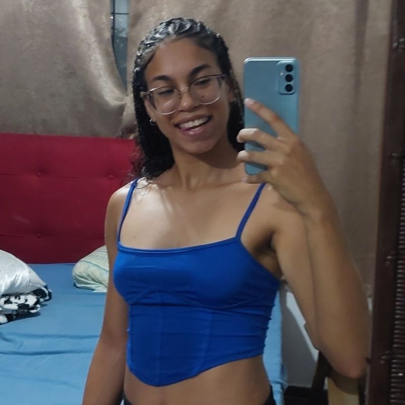 Yasmin Oliveira picture