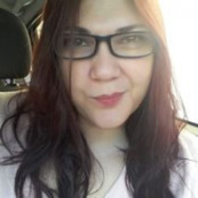Laura Zaine picture